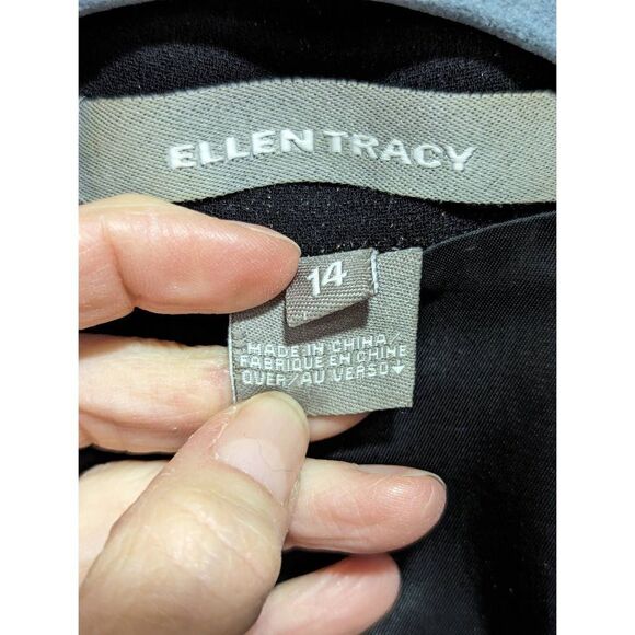 Ellen Tracy Women's Black Classic 2 Button Notch Lapel 2 Pc Set Pant Suit 12/14 - Picture 4 of 7